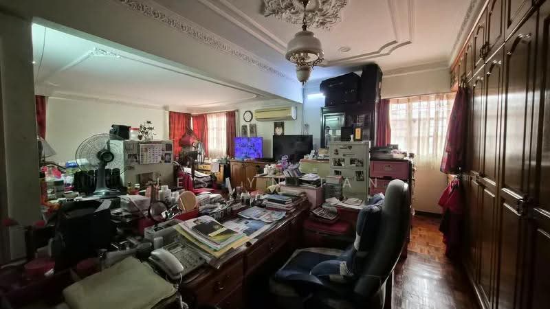 Bungalow House for Sale in Usj 2 (Subang Jaya) - Jeslyn Tan - Study - PropertyGuru.com.my