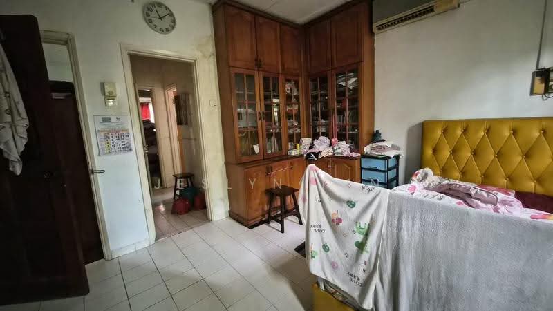 Bungalow House for Sale in Usj 2 (Subang Jaya) - Jeslyn Tan - Bedroom - PropertyGuru.com.my