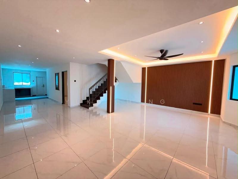 Rumah Teres 2-Tingkat untuk Dijual di Skudai (Johor) - Yuki Cheng - Living Room - PropertyGuru.com.my