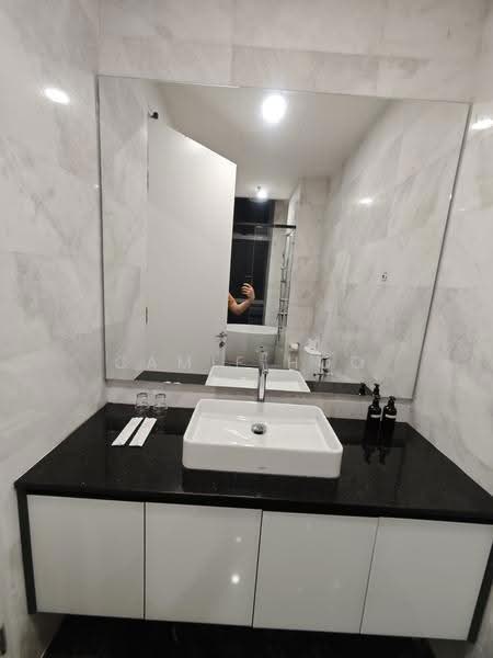 Service Residence for Sale at Royce Residence - Camie Hoo - Bathroom - PropertyGuru.com.my