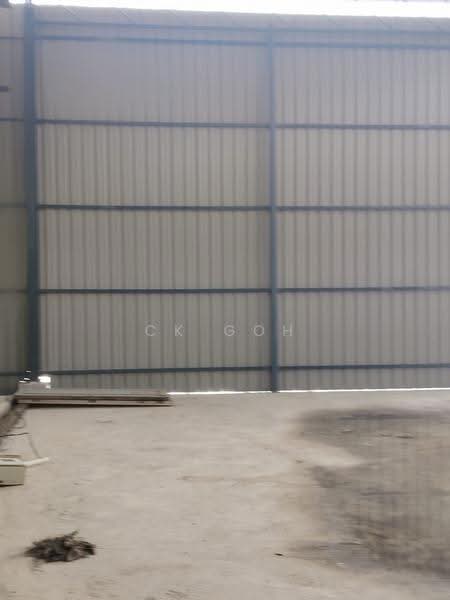 Warehouse for Rent in Teluk Tempoyak (Batu Maung) - CK Goh - Interior - PropertyGuru.com.my