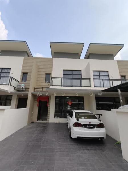 2-storey Terraced House for Rent in Taman Damansara Aliff (Tampoi) - Edward Siow - Exterior - PropertyGuru.com.my