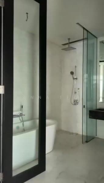 Service Residence for Rent at Banyan Tree Signatures - Anna Teo - Bathroom - PropertyGuru.com.my