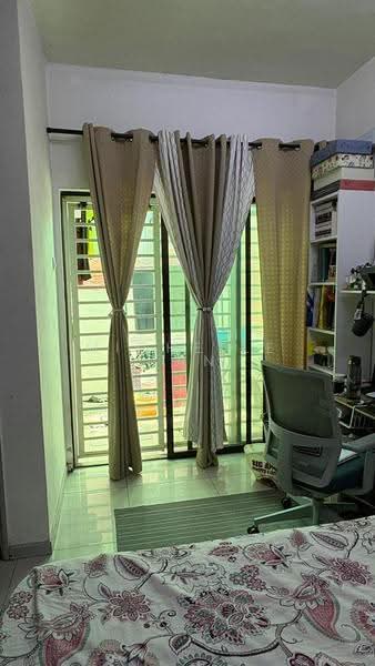 Kondominium untuk Dijual di Park Villa - Michelle Tan - Bedroom - PropertyGuru.com.my