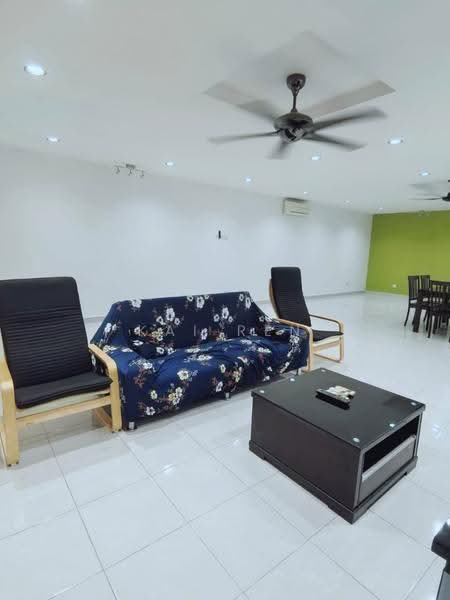 2.5-storey Terraced House for Rent in Taman Sri Gombak (Gombak) - Kai Ren - Living Room - PropertyGuru.com.my