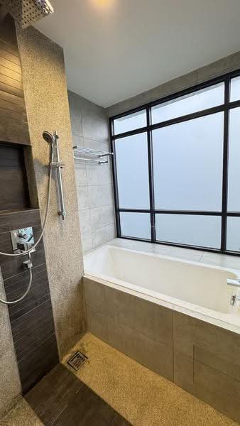 Kediaman Servis untuk Disewa di Isola - Alice Ho - PropertyGuru.com.my