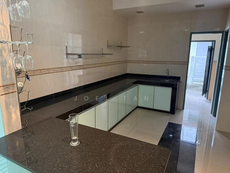 Rumah Teres 2-Tingkat untuk Dijual di Bandar Bukit Raja (Klang) - Joel Tan - Kitchen - PropertyGuru.com.my