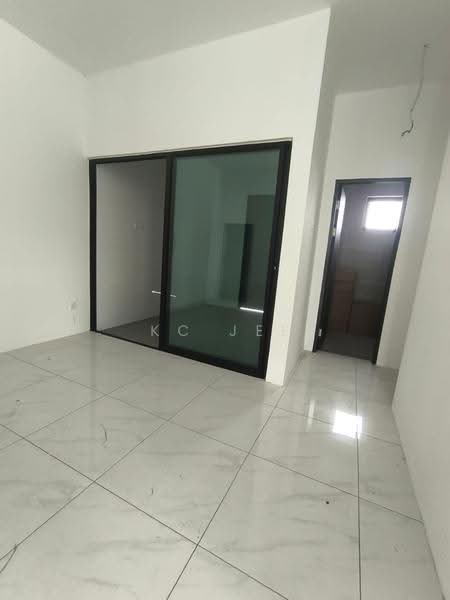 2-storey Terraced House for Sale in Stephen Yong (Kuching) - KC Jee - PropertyGuru.com.my