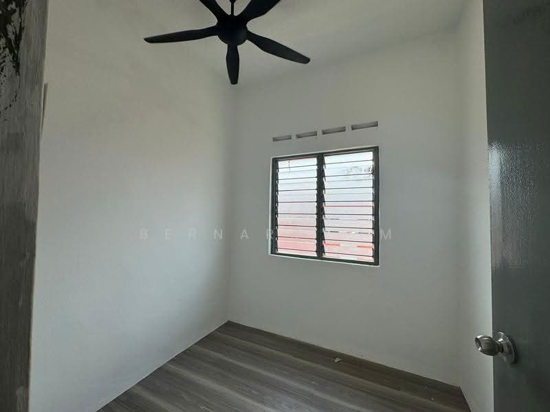 Flat for Rent at Taman Pulai Utama - Bernard Lim - PropertyGuru.com.my