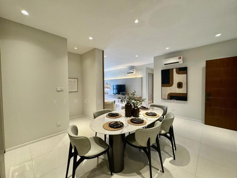 Condominium for Sale at Waterstone - Veronica Boo - Dining Room - PropertyGuru.com.my