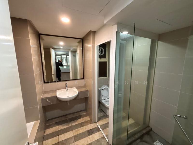 Kondominium untuk Dijual di Northpoint Residences - Michael Thong - Ensuite - PropertyGuru.com.my