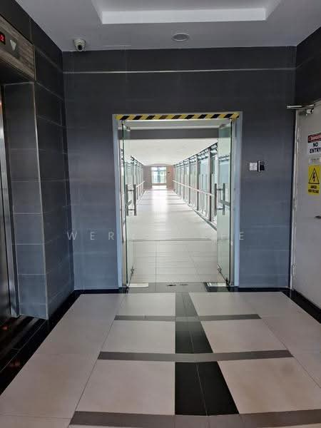 Kediaman Servis untuk Dijual di Somerset Puteri Harbour - Werner Kee - Entrance - PropertyGuru.com.my