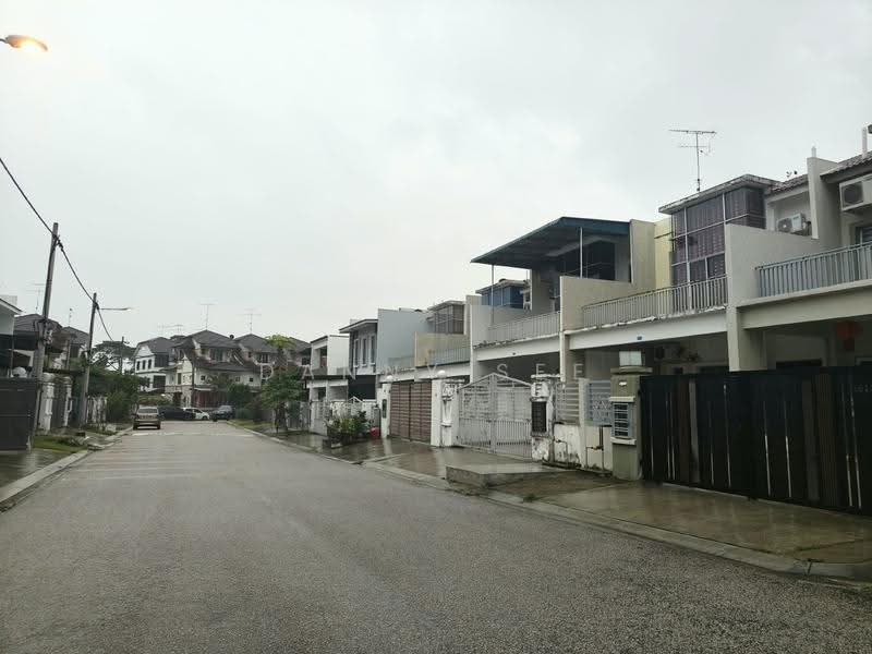 Rumah Teres 2-Tingkat untuk Dijual di Bandar Putra Kulai (Kulai) - Danny See - Exterior - PropertyGuru.com.my