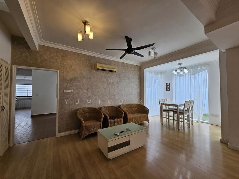 Semi-Detached House for Sale in Taman Lestari Perdana (Seri Kembangan) - Yumiko Kew - Living Room - PropertyGuru.com.my