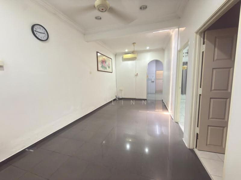 Rumah Teres 1-Tingkat untuk Dijual di Taman Seri Duyong (Duyong) - Ching Linn Sei - Living Room - PropertyGuru.com.my