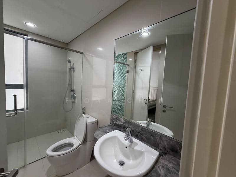Kondominium untuk Dijual di The Westside Two - Fiona Chin - Bathroom - PropertyGuru.com.my