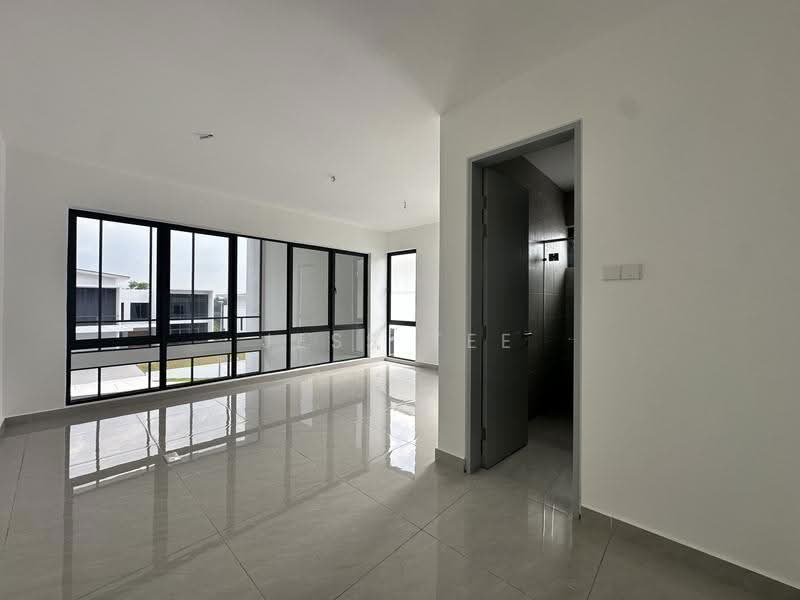 Rumah Banglo untuk Dijual di Bukit Jelutong (Shah Alam) - Jess Tee - PropertyGuru.com.my