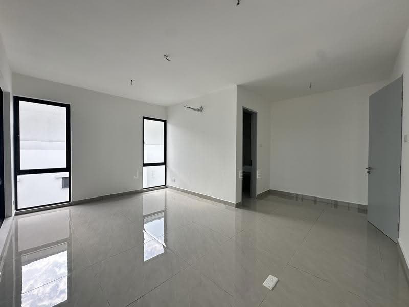 Rumah Banglo untuk Dijual di Bukit Jelutong (Shah Alam) - Jess Tee - PropertyGuru.com.my