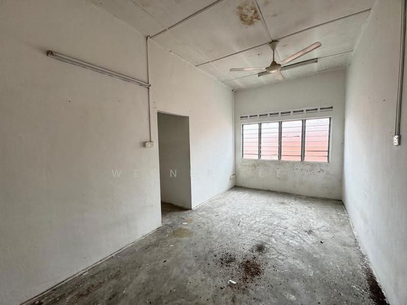 Flat for Sale at Taman Pulai Utama - Werner Kee - Interior - PropertyGuru.com.my