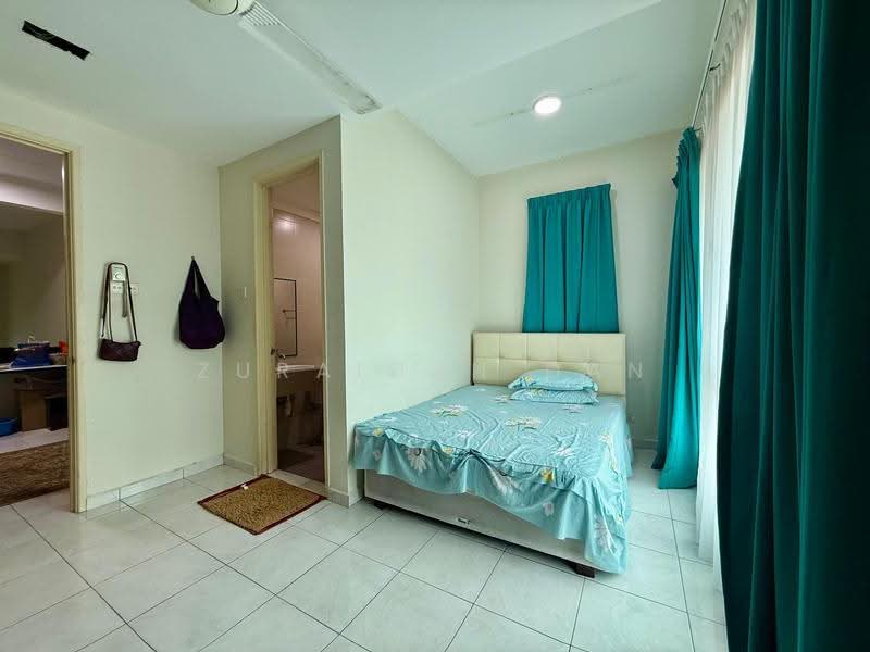 Rumah Bandar untuk Dijual di Cheras (Selangor) - Zuraidah Dan - Bedroom - PropertyGuru.com.my