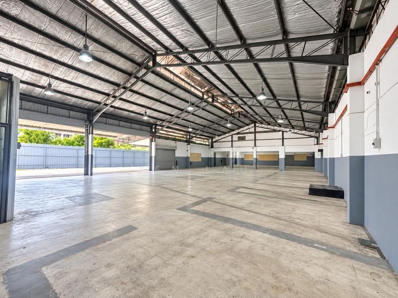 Gudang untuk Dijual di Seksyen 51a (Petaling Jaya) - Jen Lau - Interior - PropertyGuru.com.my