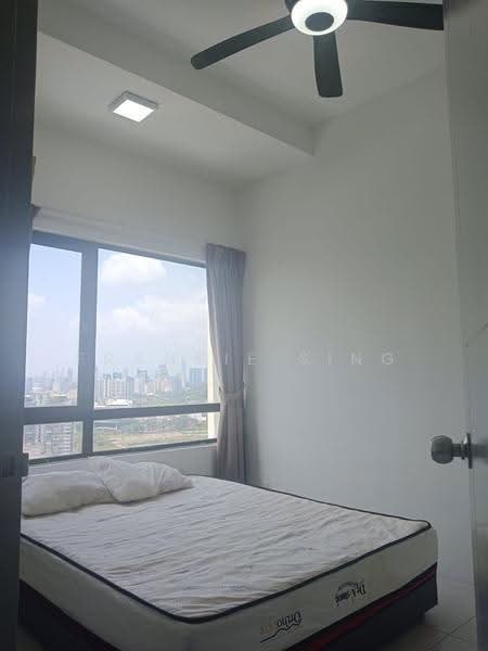 Kediaman Servis untuk Disewa di VIM 3 @ Desa Park North - Frankie Sing - Bedroom - PropertyGuru.com.my