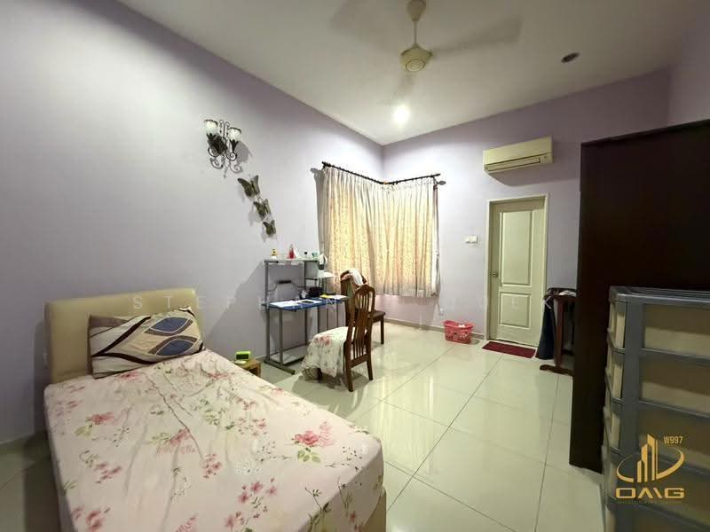 Rumah Berkembar untuk Dijual di Ambang Botanic (Klang) - Stephanie Quek - Bedroom - PropertyGuru.com.my