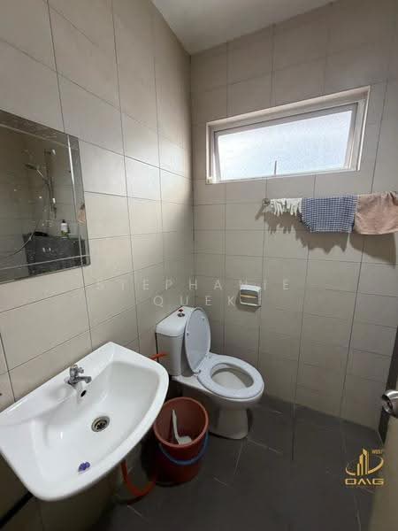 Rumah Berkembar untuk Dijual di Ambang Botanic (Klang) - Stephanie Quek - Bathroom - PropertyGuru.com.my