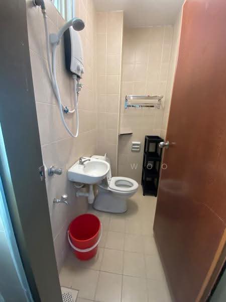 Apartment for Sale at Bukit Chagar (Pine View) - Glenn Woo - Bathroom - PropertyGuru.com.my