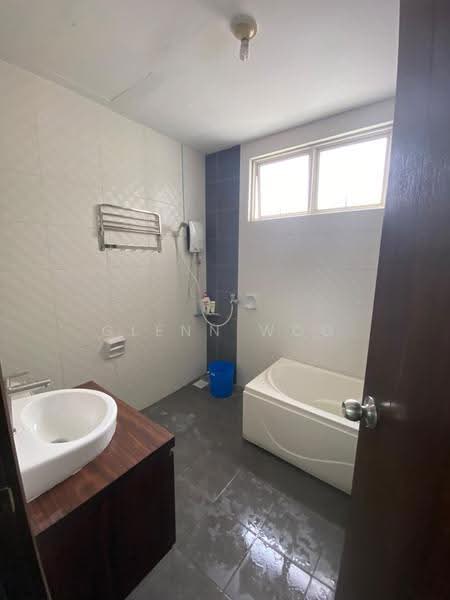 Apartment for Sale at Bukit Chagar (Pine View) - Glenn Woo - Bathroom - PropertyGuru.com.my