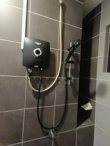 Kediaman Servis untuk Disewa di The Netizen - YEN KEE LIONG - Bathroom - PropertyGuru.com.my