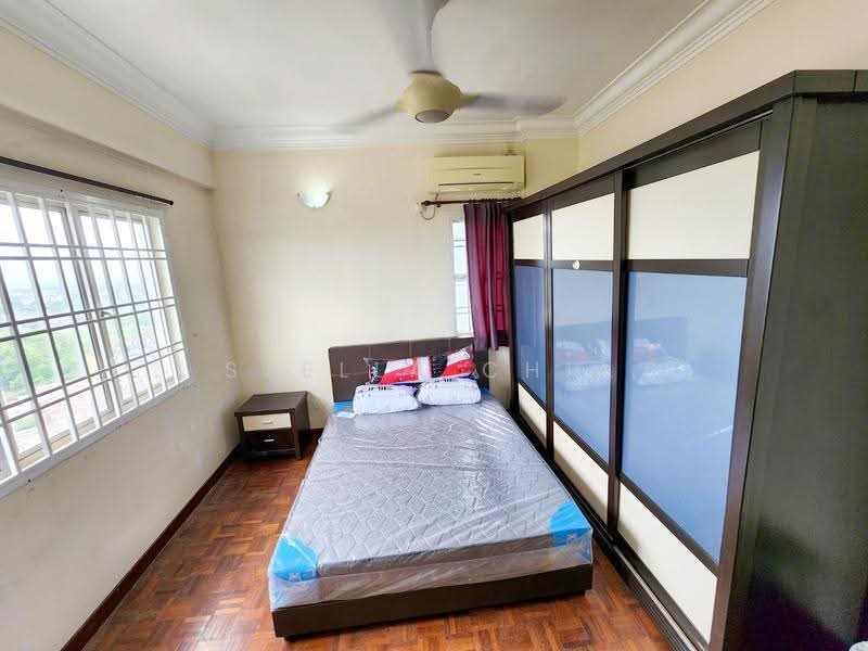 Pangsapuri untuk Disewa di Permas Ville Apartment - Stella Chia - Bedroom - PropertyGuru.com.my