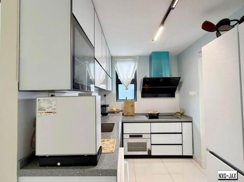 Service Residence for Rent at TRIO By Setia - Lucas Ng - Kitchen - PropertyGuru.com.my