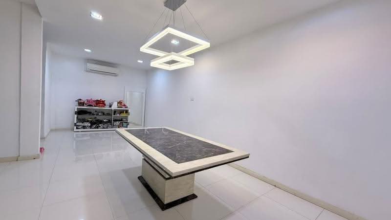 2-storey Terraced House for Sale in Batu Kawa (Kuching) - KC Jee - PropertyGuru.com.my