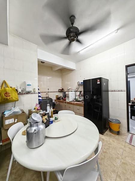 Rumah Teres 2-Tingkat untuk Dijual di BANDAR PUCHONG JAYA (Puchong) - Chow Kok Toong - Kitchen - PropertyGuru.com.my