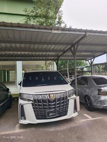 Kediaman Servis untuk Dijual di Sri Wangi - Healer Lau - Car Park - PropertyGuru.com.my