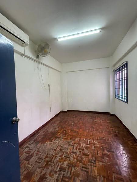 Kediaman Servis untuk Dijual di Sri Wangi - Healer Lau - Interior - PropertyGuru.com.my