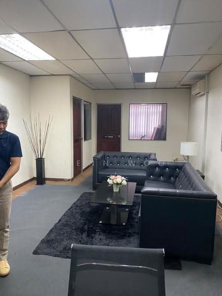 Shop / Office for Sale in Taman Suria (Johor Bahru) - Glenn Woo - Living Room - PropertyGuru.com.my