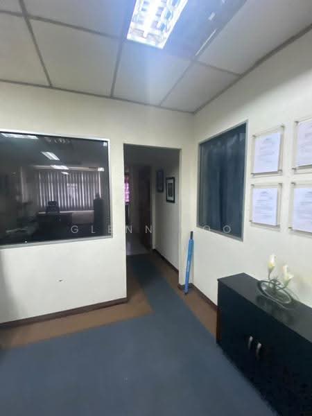 Shop / Office for Sale in Taman Suria (Johor Bahru) - Glenn Woo - Corridor - PropertyGuru.com.my
