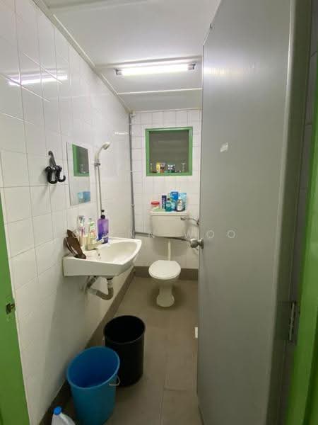 Shop / Office for Sale in Taman Suria (Johor Bahru) - Glenn Woo - Bathroom - PropertyGuru.com.my