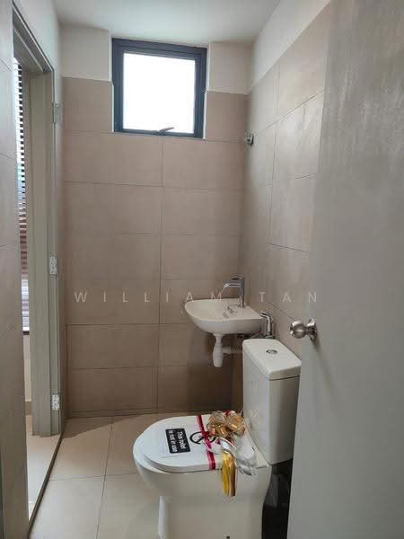Rumah Teres 2-Tingkat untuk Dijual di Serendah (Selangor) - William Tan - Bathroom - PropertyGuru.com.my