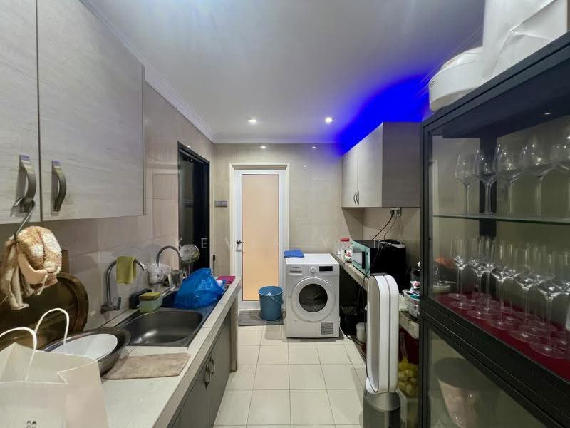 3-storey Terraced House for Sale in Taman Seputeh (Seputeh) - Kevin Yai - Kitchen - PropertyGuru.com.my
