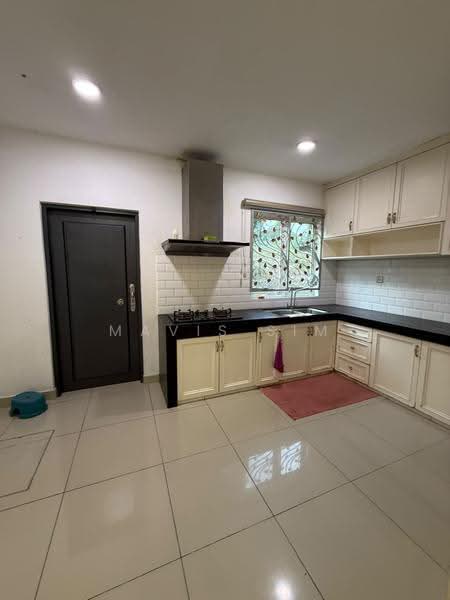 Rumah Teres 3-Tingkat untuk Dijual di Seri Kembangan (Selangor) - Mavis Sim - PropertyGuru.com.my