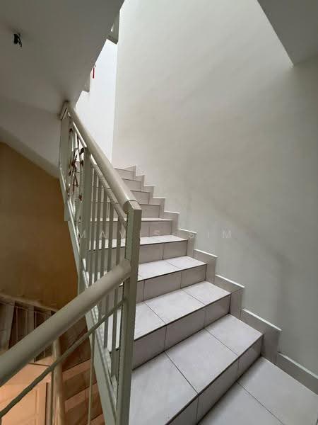 Rumah Teres 3-Tingkat untuk Dijual di Seri Kembangan (Selangor) - Mavis Sim - PropertyGuru.com.my
