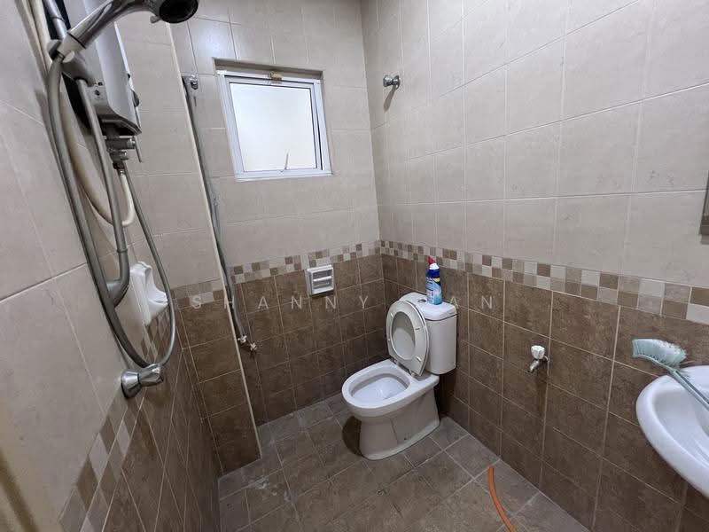 Rumah Teres untuk Dijual di Bandar Mahkota Cheras (Cheras) - Shanny Tan - Bathroom - PropertyGuru.com.my