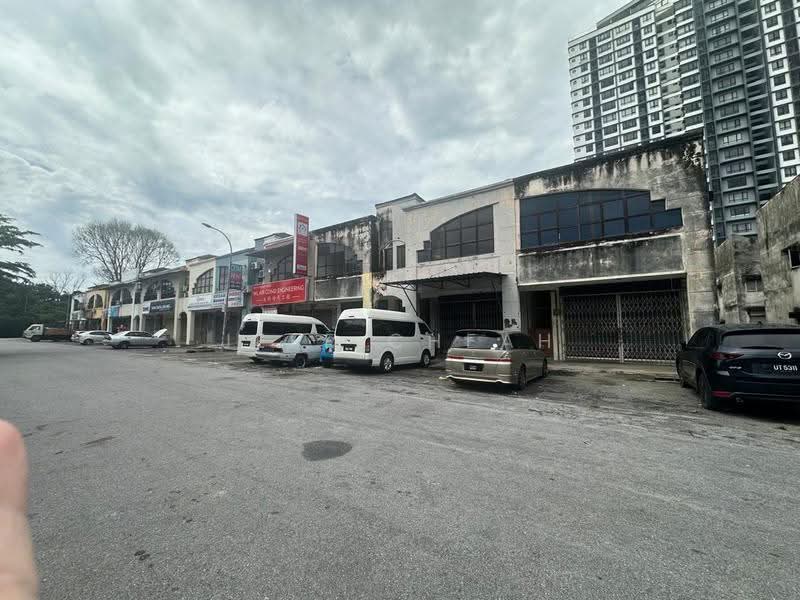 Shop for Rent in Kajang (Selangor) - Jeff Cheah - Exterior - PropertyGuru.com.my