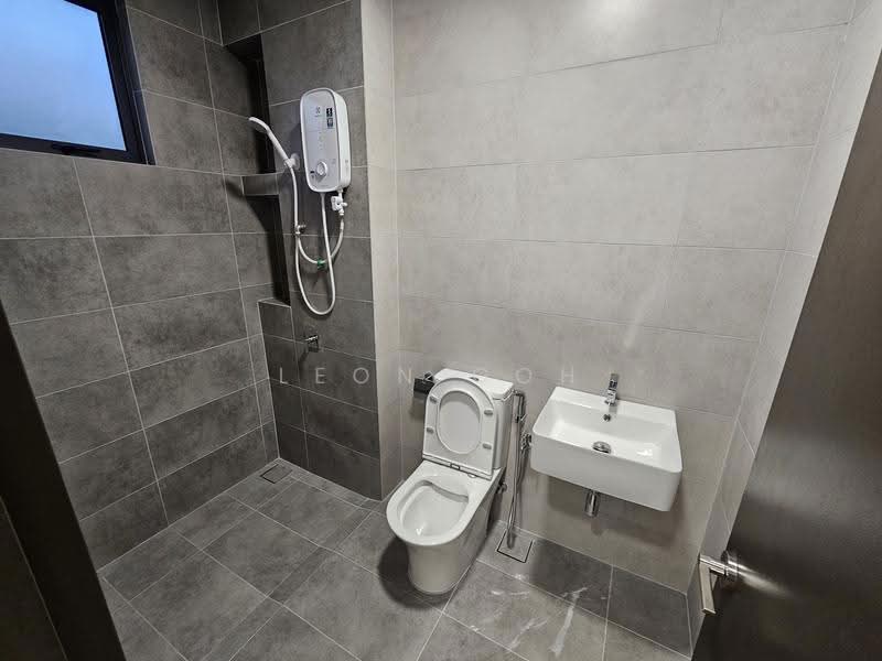 Rumah Teres 2-Tingkat untuk Disewa di Twentyfive7 (Tanjong Duabelas) - Leon Goh - PropertyGuru.com.my