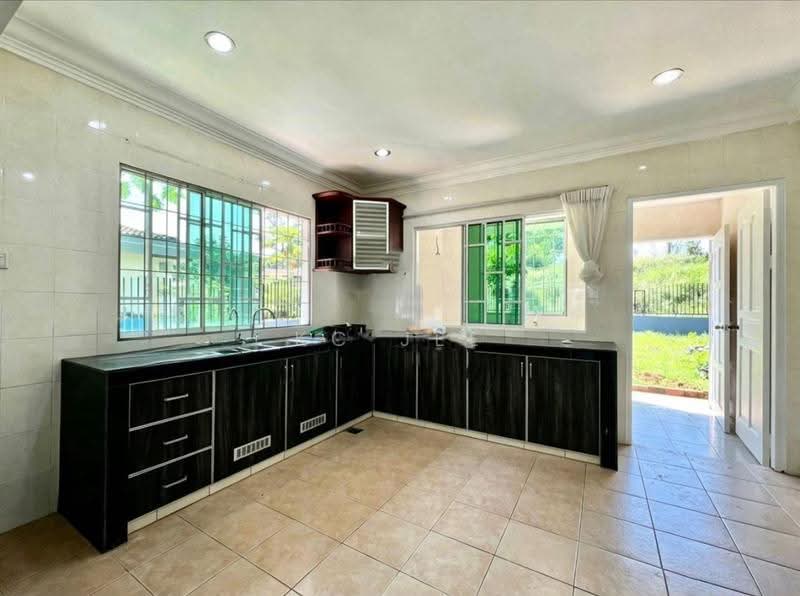 Rumah Berkembar untuk Dijual di Stapok (Kuching) - KC Jee - PropertyGuru.com.my