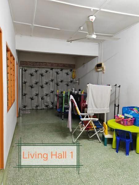 1-storey Terraced House for Sale in Taman Sentosa (Klang) - Tee Kiat Siong - Living Room - PropertyGuru.com.my