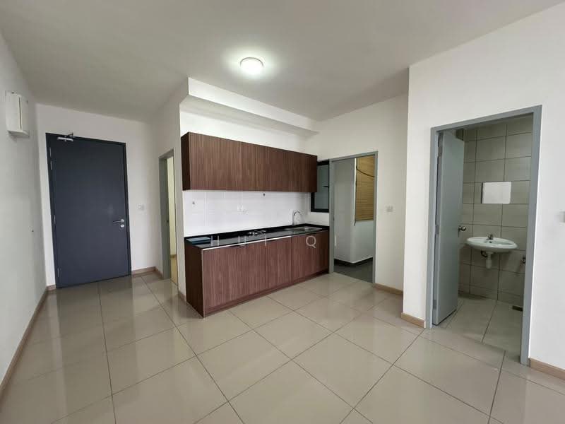 Service Residence for Sale at MIRA at Shorea Park - Hui Qi - Kitchen - PropertyGuru.com.my